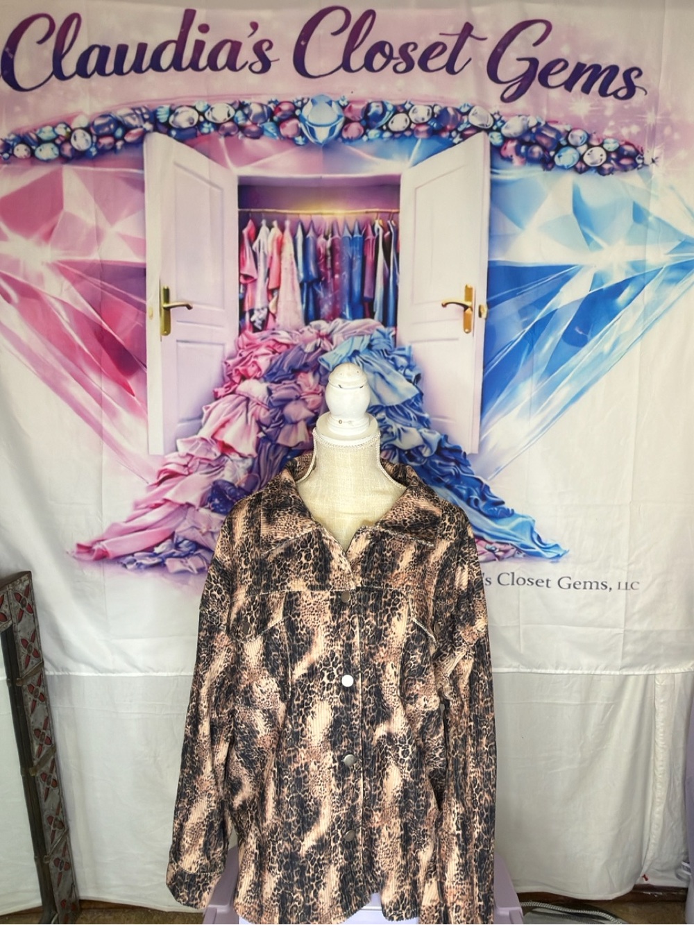 Savanna Jane Leopard Print Corduroy 2xl nwt